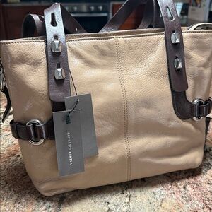 Francesco Biasia Beige Leather Shoulder Bag with Dark Brown Straps